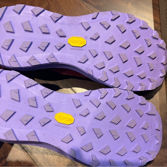 Arcteryx Norvan LD 4 Women’s Running Shoe, size 9 - Picture 4 of 6